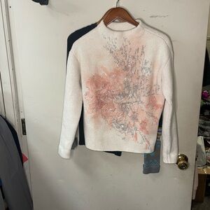 WhiteHouseBlackMarket long sleeve, mock neck, pullover size XS sweater